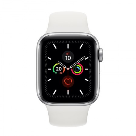 Умные часы Apple Watch Series 5 GPS, 44 мм, корпус из алюминия серебристого цвета, спортивный ремешок белого цвета (MWVD2) фото 1