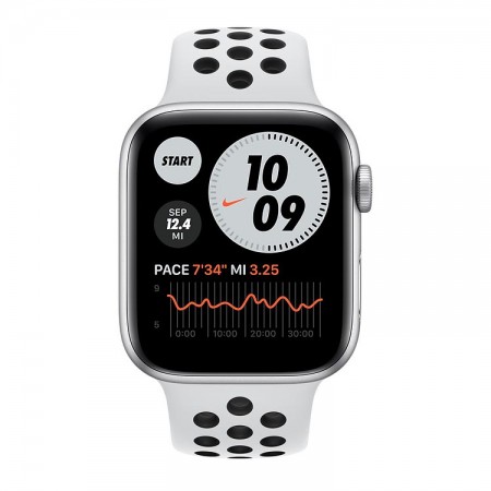 Часы Apple Watch SE Nike, 44 мм, серебристый алюминий, спортивный ремешок Nike цвета «чистая платина/чёрный» фото 1