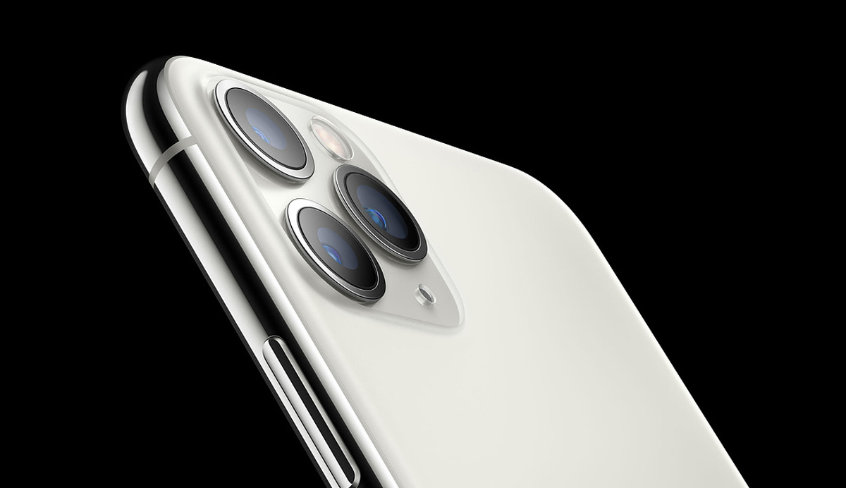 Смартфон Apple iPhone 11 Pro Max 64GB Silver  фото